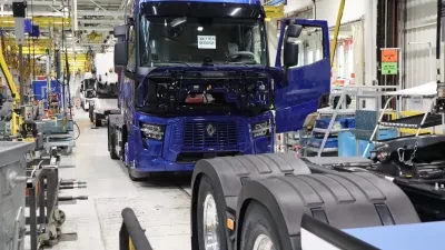 Renault Trucks E-Tech T Bourg-en-Bresse plant.JPG