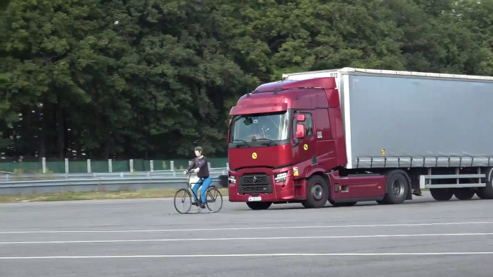 renault-trucks-t-(2025-my)-2024-h016_2