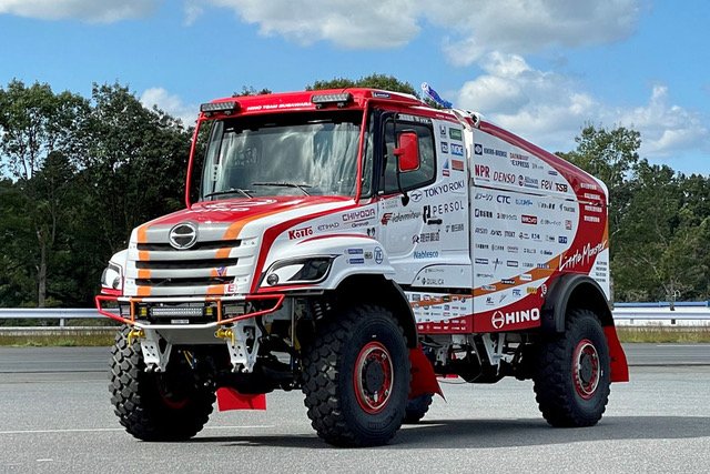 S6 P1 HINO DAKAR