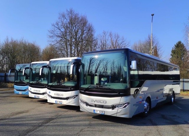 S4 iveco_bus_vehicles_20250410T074643T328_xuapdjcgz22mas1fqzmodywm