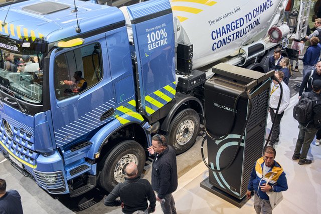 S6 P1 BAUMA 2025_jf_23555